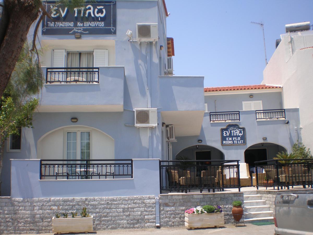 Hotel En Plo Elafonissos Esterno foto