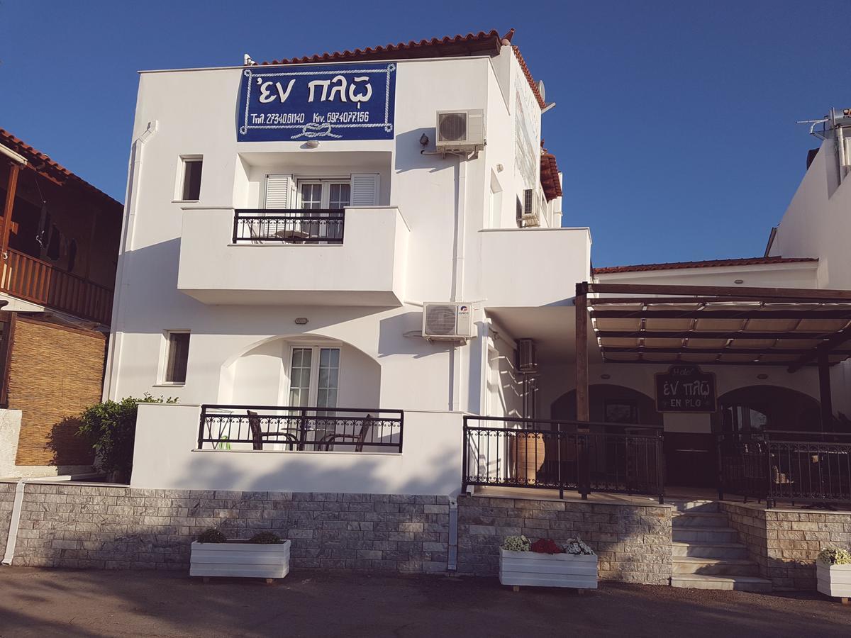 Hotel En Plo Elafonissos Esterno foto